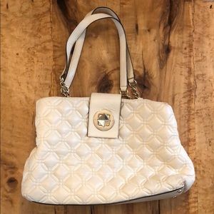 Kate Spade white Diamond puff bag w/ red interior